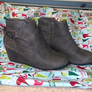 🌈3 for $25🌈Rampage ankle boots